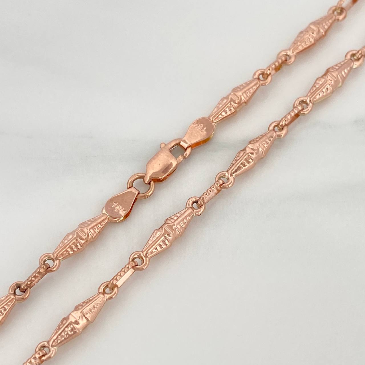 Cadena Rustica Dubai 12.05gr / 28 in / 3.2mm Oro Rosa 18K &