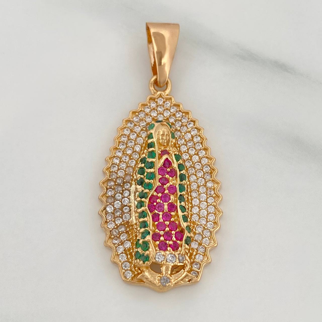 Dije Virgen Guadalupe 5.95gr / 1 1/2 in / Oro Amarillo 18K &
