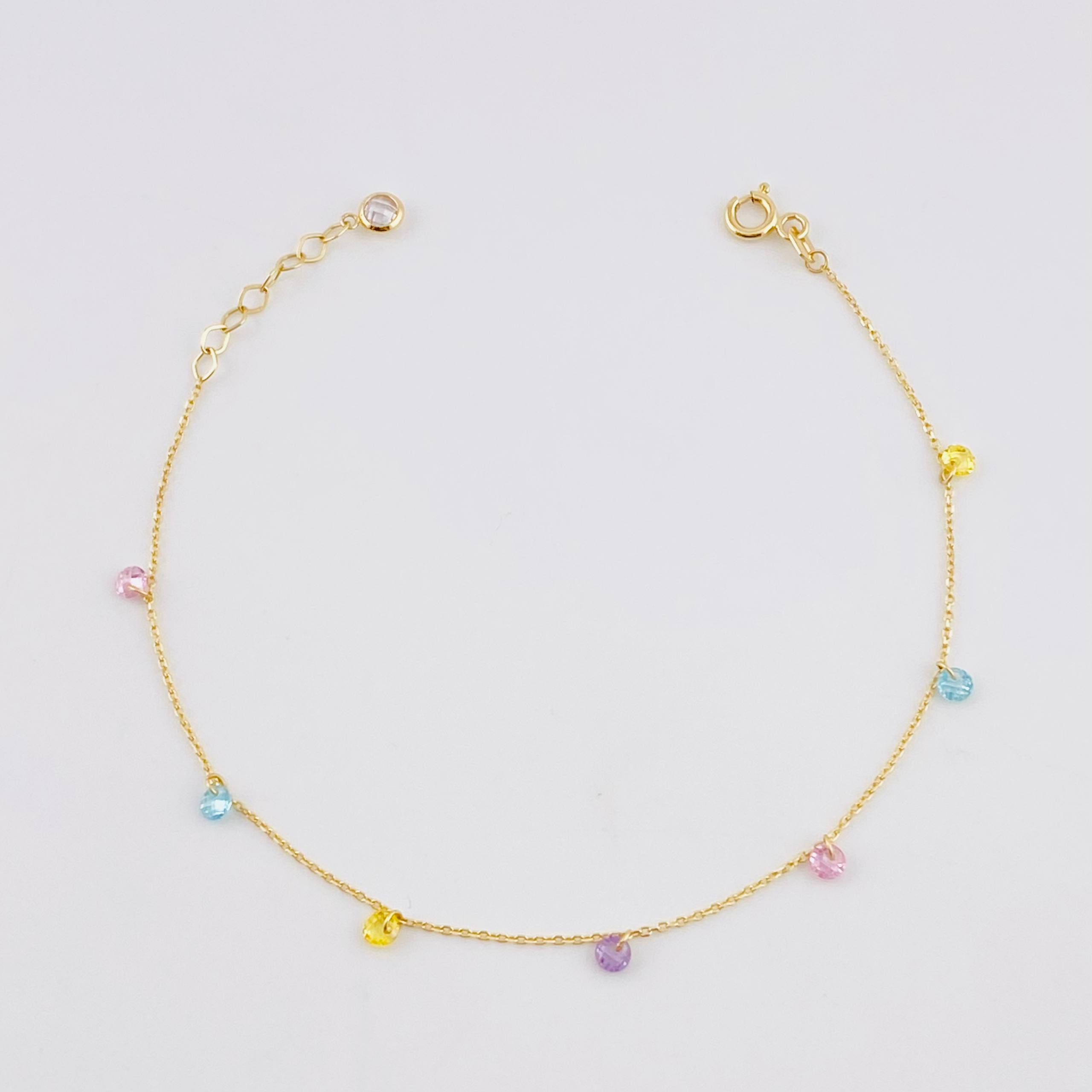 Classic Link Bracelet Rainbow Sparks 1.2g / 7 3/4 in / 0.6mm 18K Yellow Gold