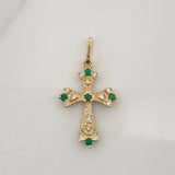 Dije Cruz Gotica 1.35gr / 1 in / Oro Amarillo 18K %