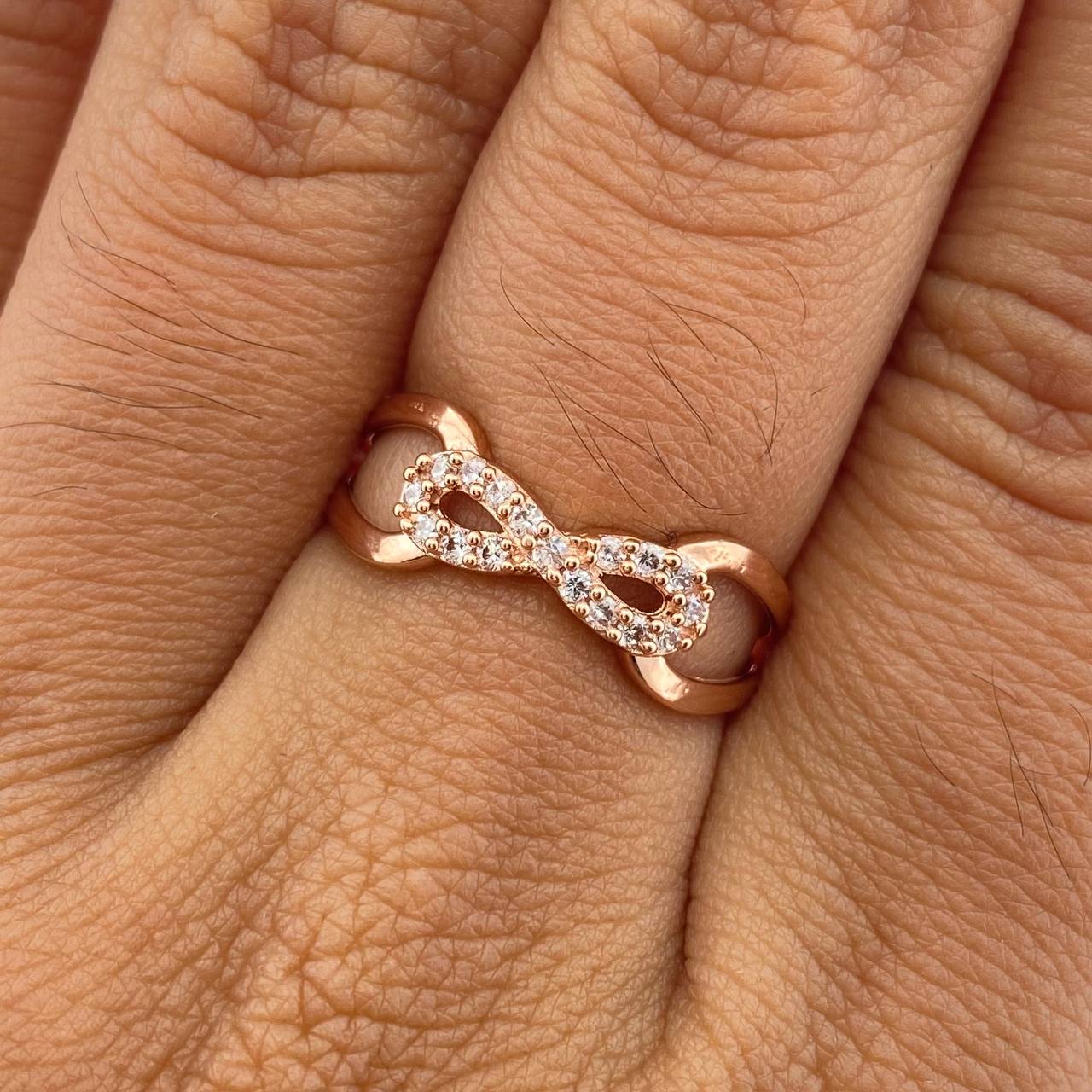 Infinity Ring 1.95gr / T5 3/4 / Rose Gold 18K %