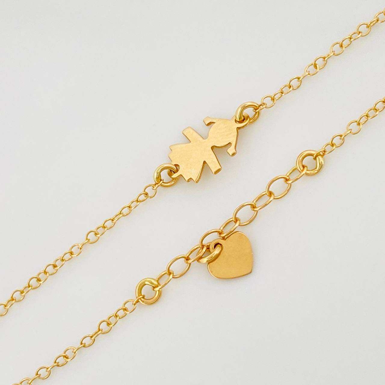 Pulso Modulable Aro Seguido Dije Corazon 1.35 g / 7 in - 6 1/4 in / 0.76 mm Oro Amarillo 18K