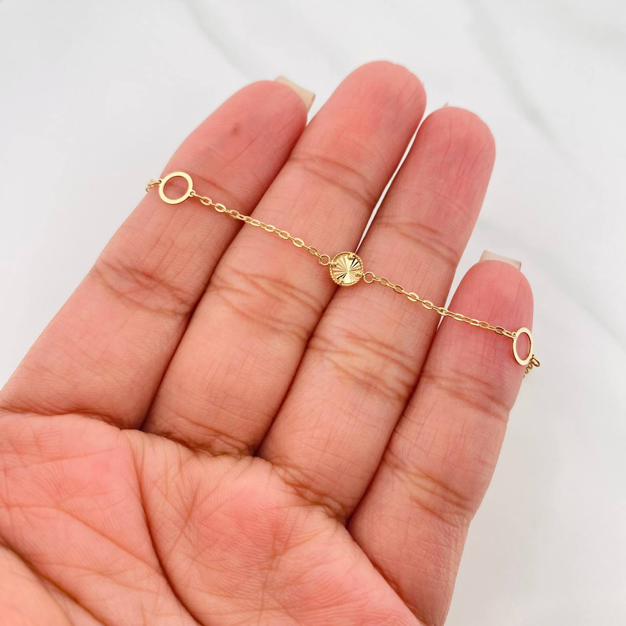 Modular Bracelet Classic Link 1.7 g / 7 3/4 in - 6 3/4 in / 0.75 mm 18K Yellow Gold