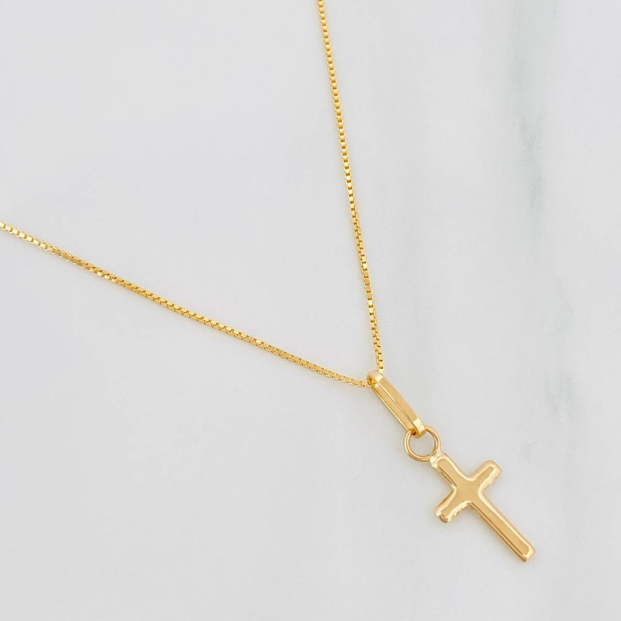 Set Cadena Veneciana + Dije Cruz / 1.35 g / 17 3/4 in Oro Amarillo 18K
