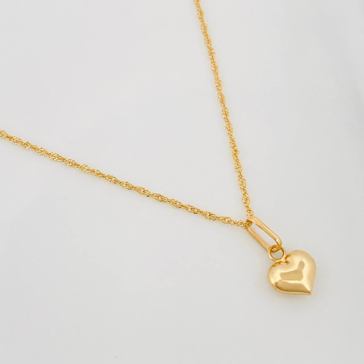 Set Cadena Singapur + Dije Corazón / 2 g / 17 3/4 in Oro Amarillo 18K