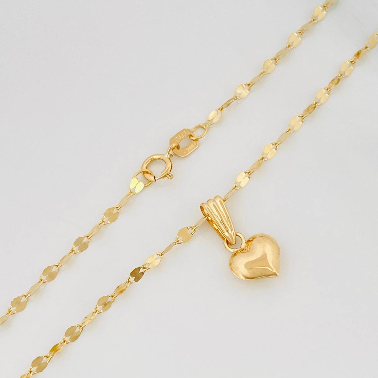 Set Cadena Flor Espejo + Dije Corazón / 1.4 g / 17 3/4 in Oro Amarillo 18K
