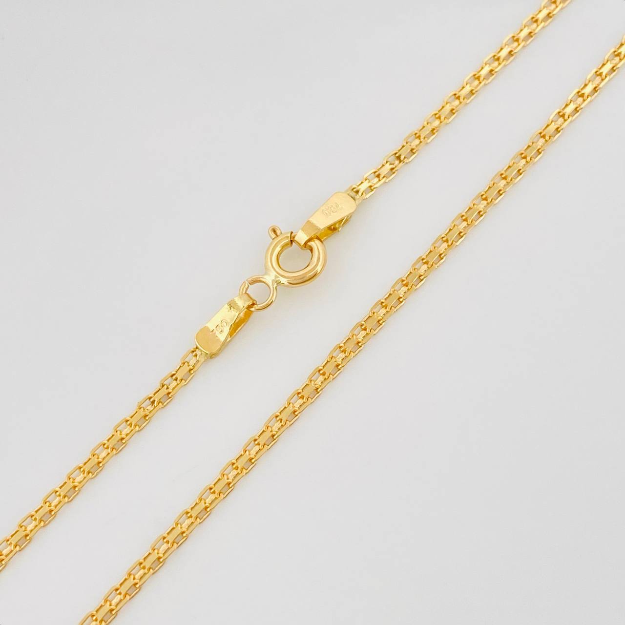 Bismark Chain 3.15 g / 17 3/4 in / 1.79 mm Yellow Gold 18K