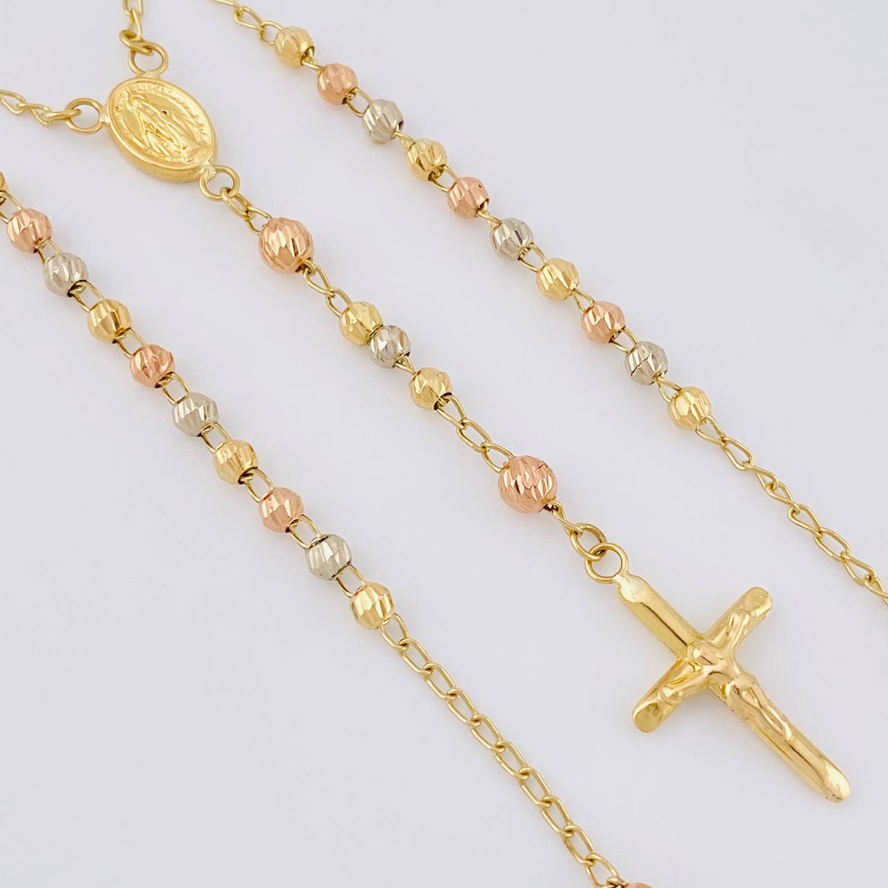 Rosario Virgen De La Milagrosa 6.2 g / 19 3/4 in / 3mm/4mm mm Tres Oros 18K