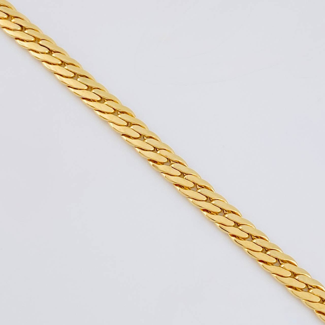 Pulso Serpiente 6.4 g / 7 1/2 in / 4.7 mm Oro Amarillo 18K