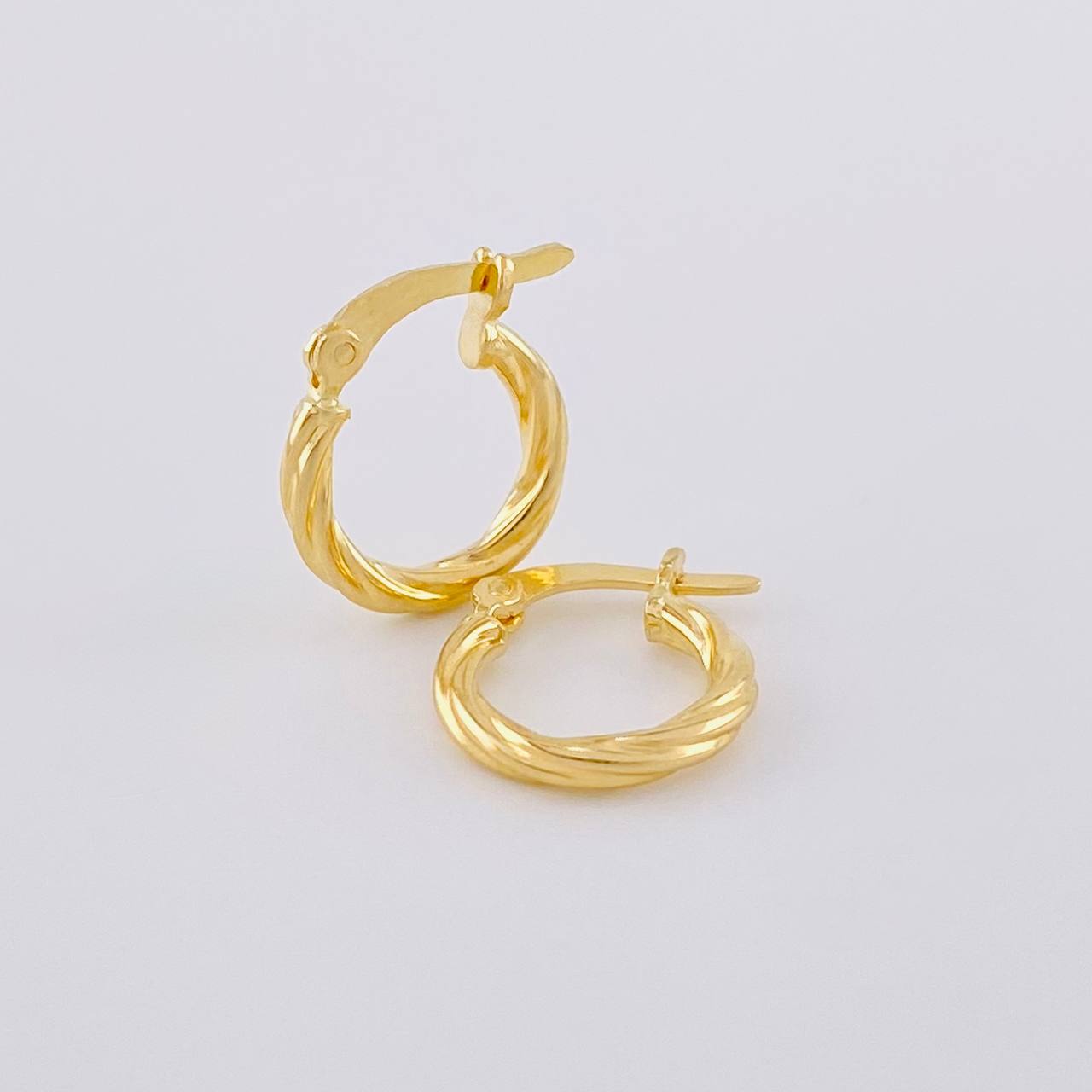 Candongas Sofi 0.95 g / 1 in Oro Amarillo 18K