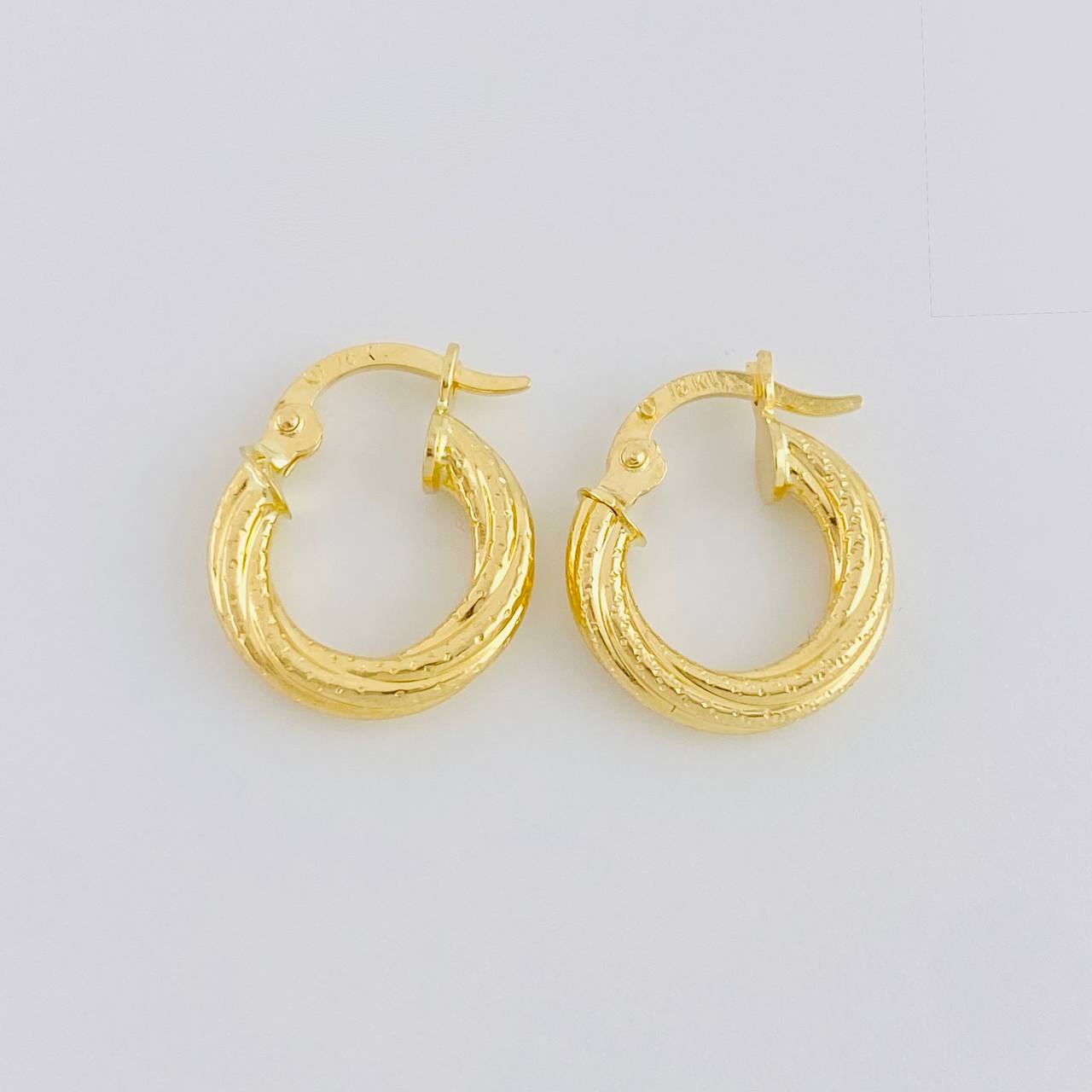 Candongas Sofi 0.9 g / 1 in Oro Amarillo 18K