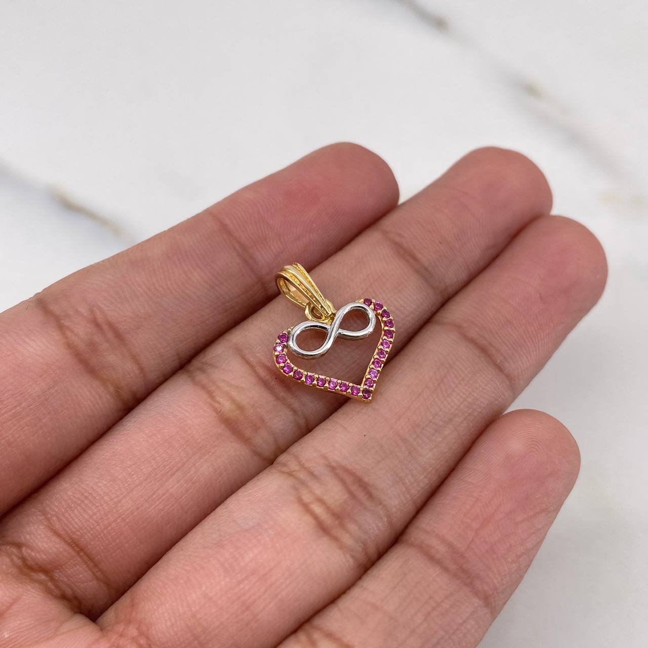 Pendant Heart Silhouette 1.1gr / 1.8cm / Fuchsia Zircons Two 18K Yellow and White Gold &