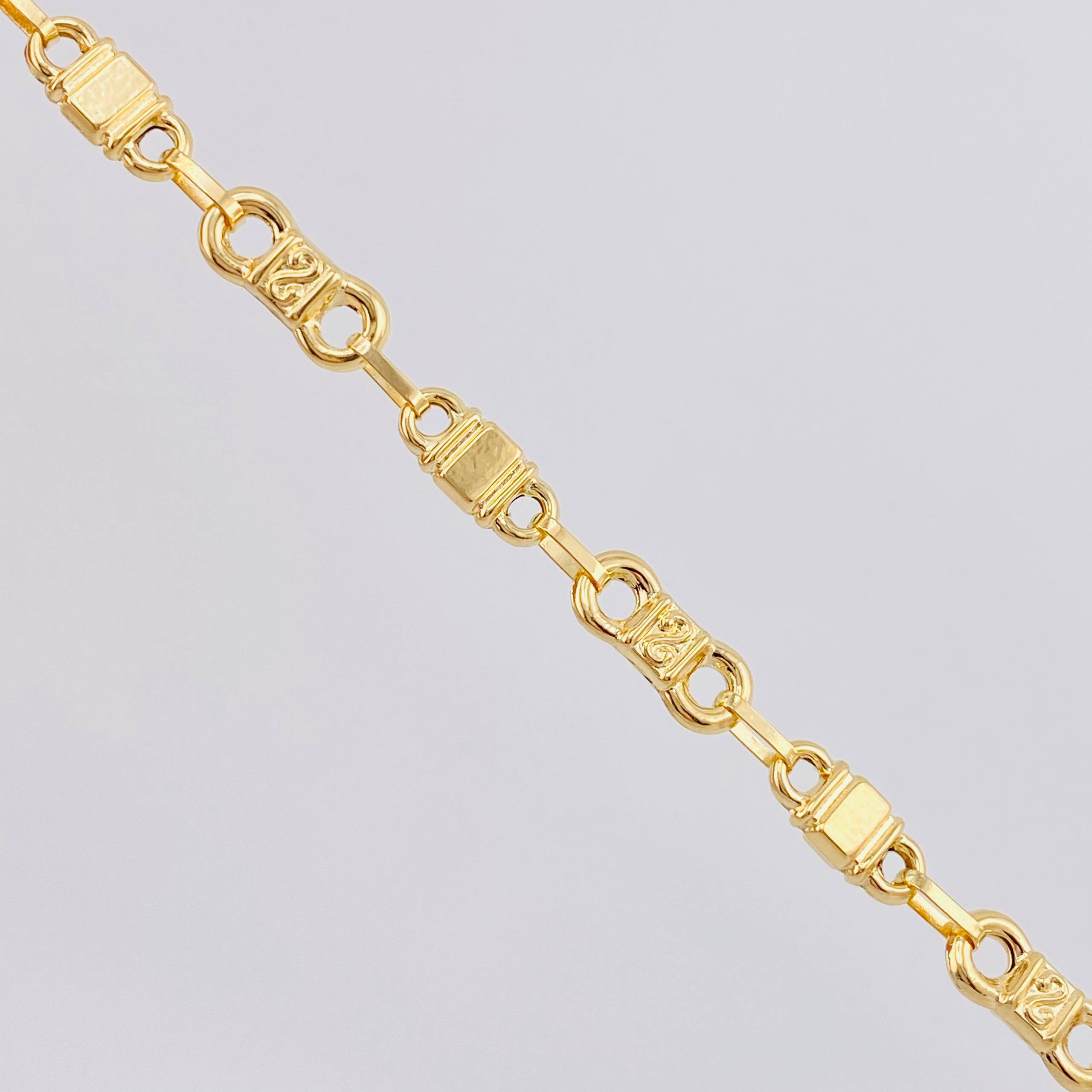 Cadena Rustica Esposas Infinitas 12.8gr / 24 in / 5.25mm Oro Amarillo 18K