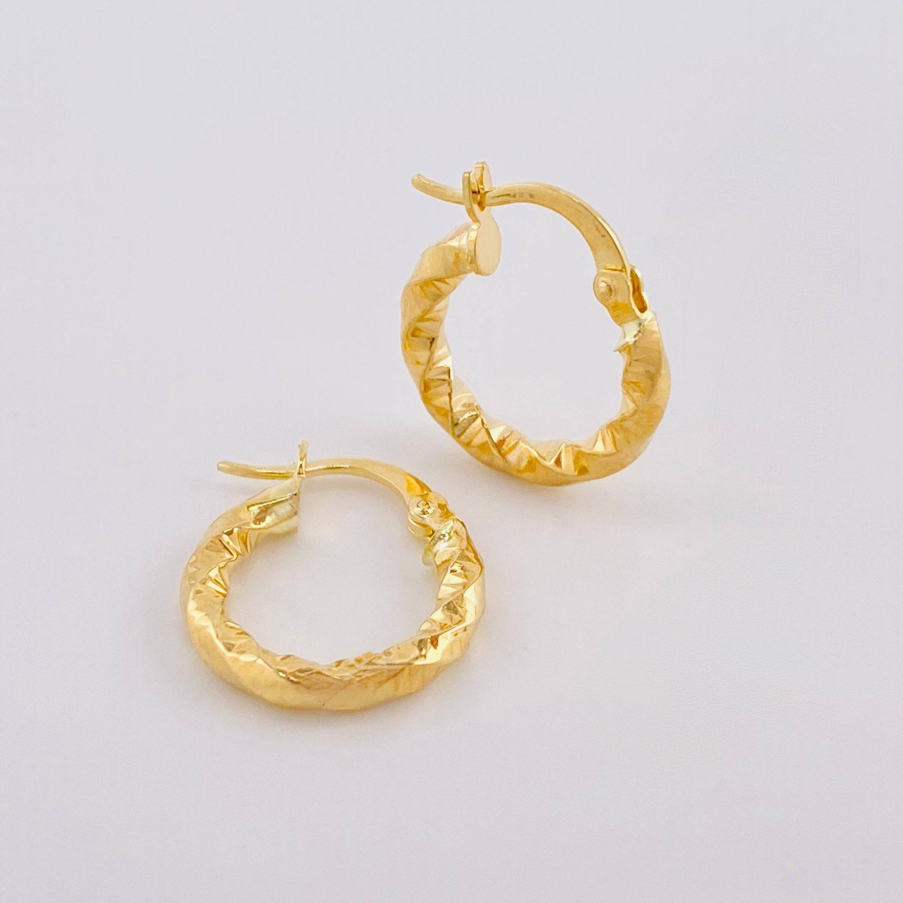 Candongas Carlota 1.55 g / 3/4 in Oro Amarillo 18K