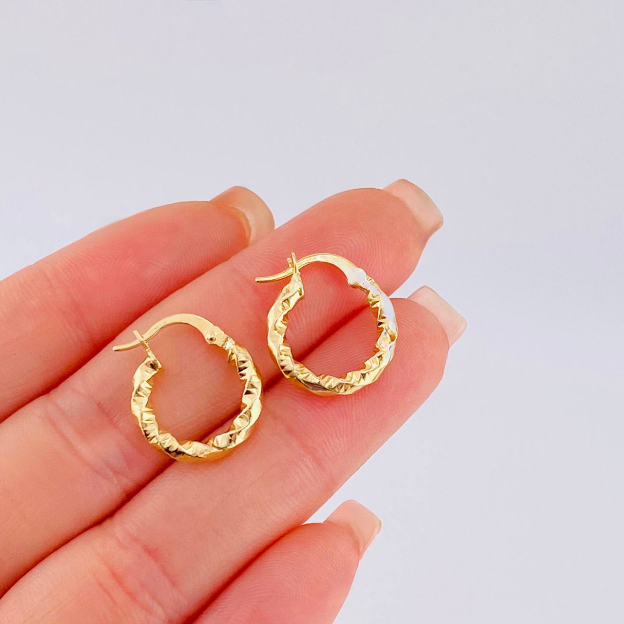 Candongas Carlota 1.55 g / 3/4 in Oro Amarillo 18K