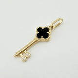 Dije Llave Trebol Negro 1.5gr / 1 in / Oro Amarillo 18K