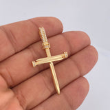 Dije Cruz Clavo 4gr / 4.8cm / Oro Amarillo 18K $