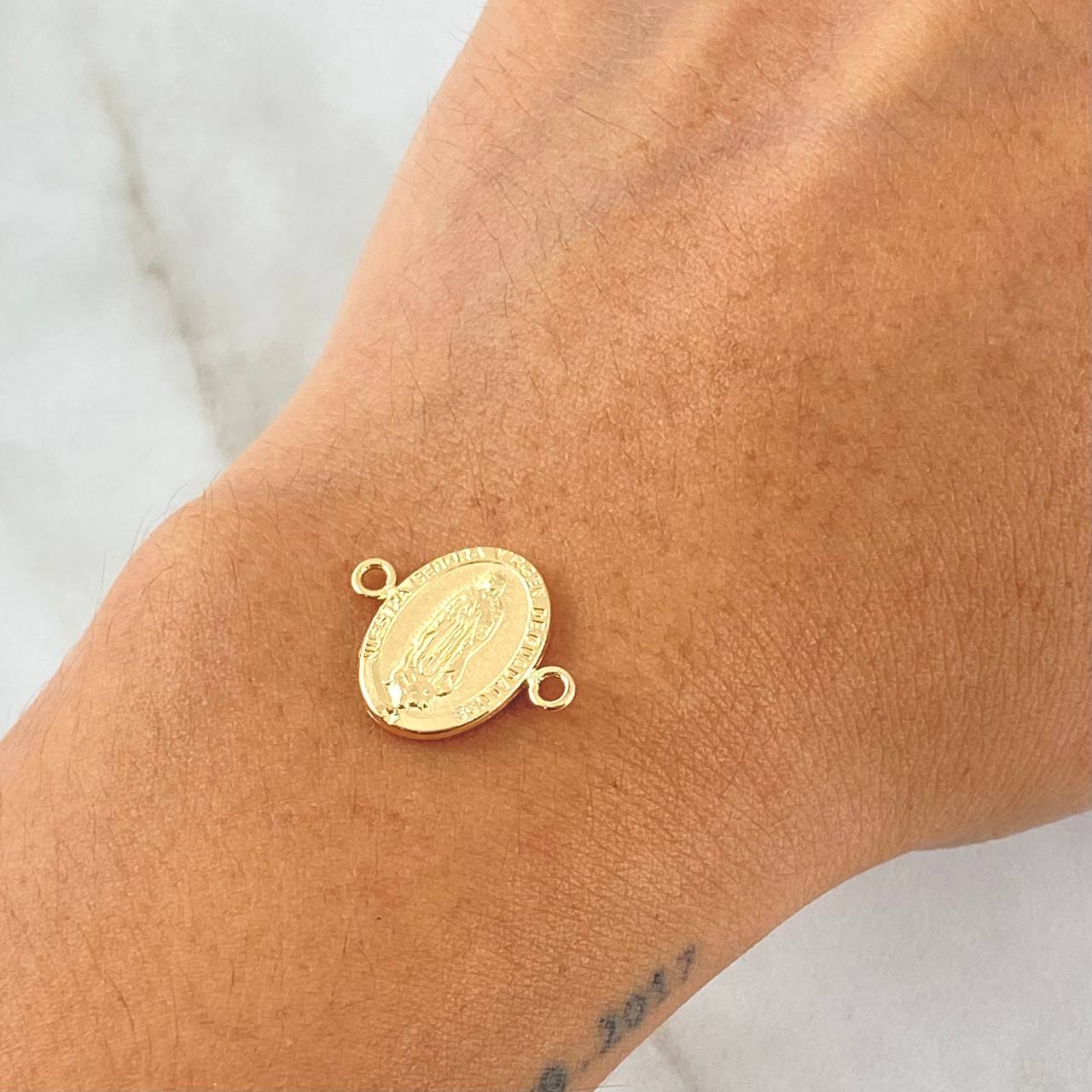 Charm Virgin Guadalupe 0.8gr / 0.7in / Die-cut 18K Gold