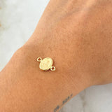 Charm Rosa Mystica Virgin 0.45gr / 0.6in / Die-cut 18K Gold ©