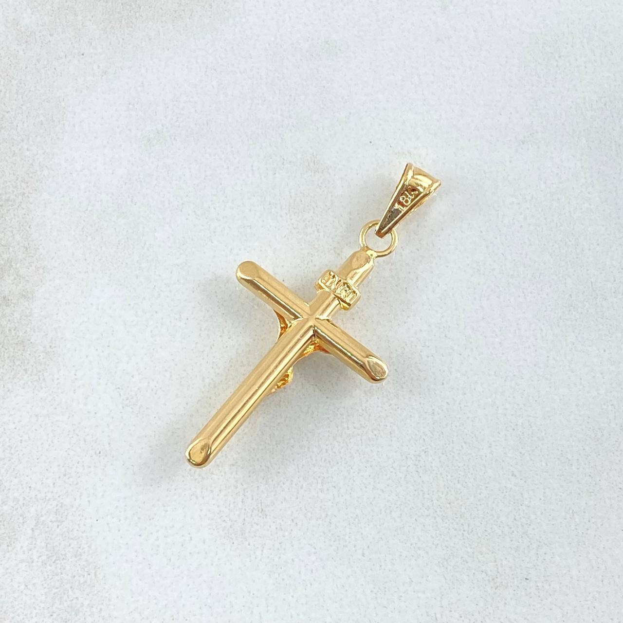 Dije Cruz Cristo 0.75gr / 2.7cm / Puntas Planas Oro Amarillo 18K ©