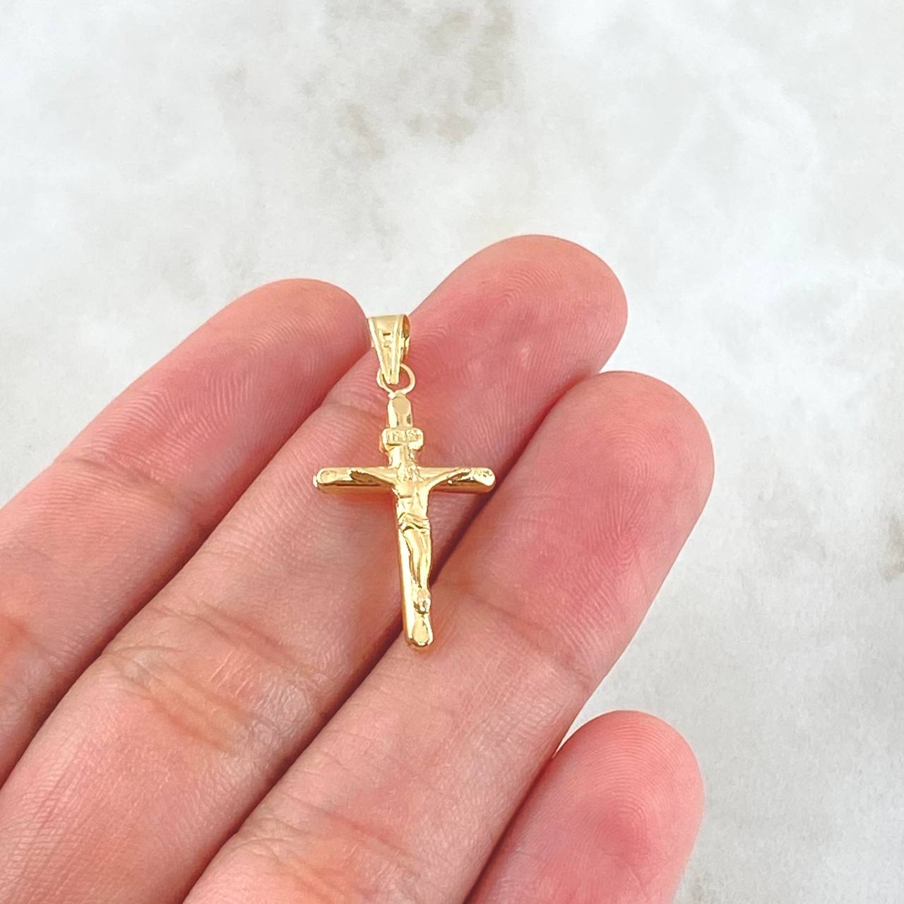Pendant Christ Cross 0.7gr / 1.1in / Flat Tip 18K Gold