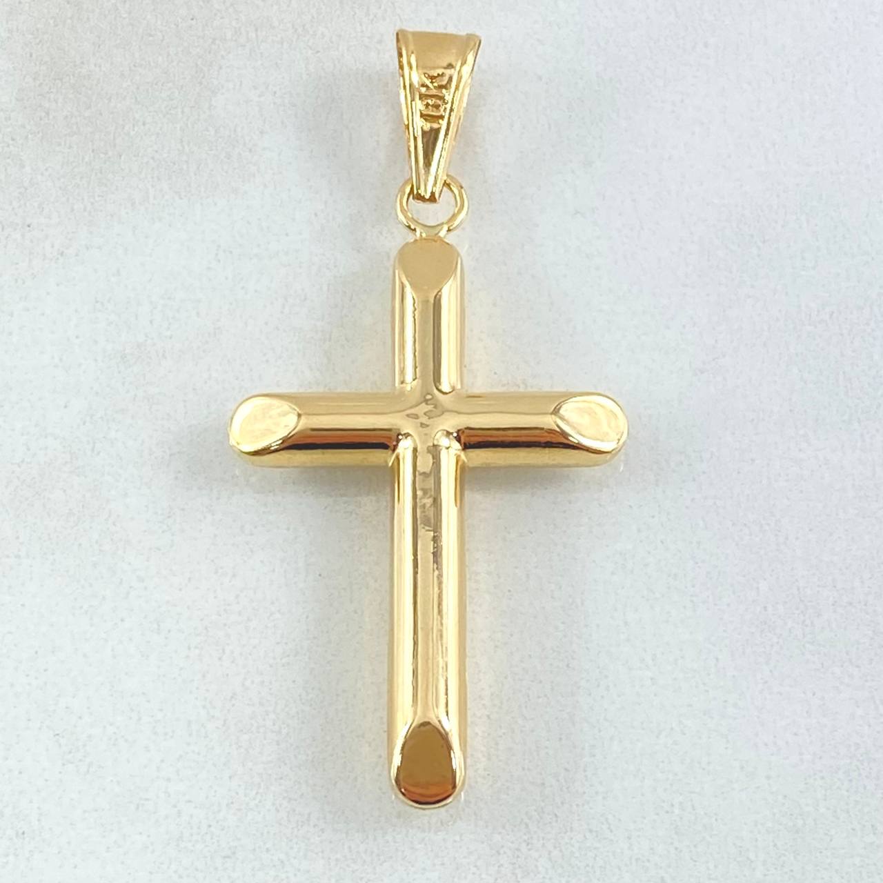 Pendant Cross 2.35gr / 1.9in / Flat Tip 18K Gold