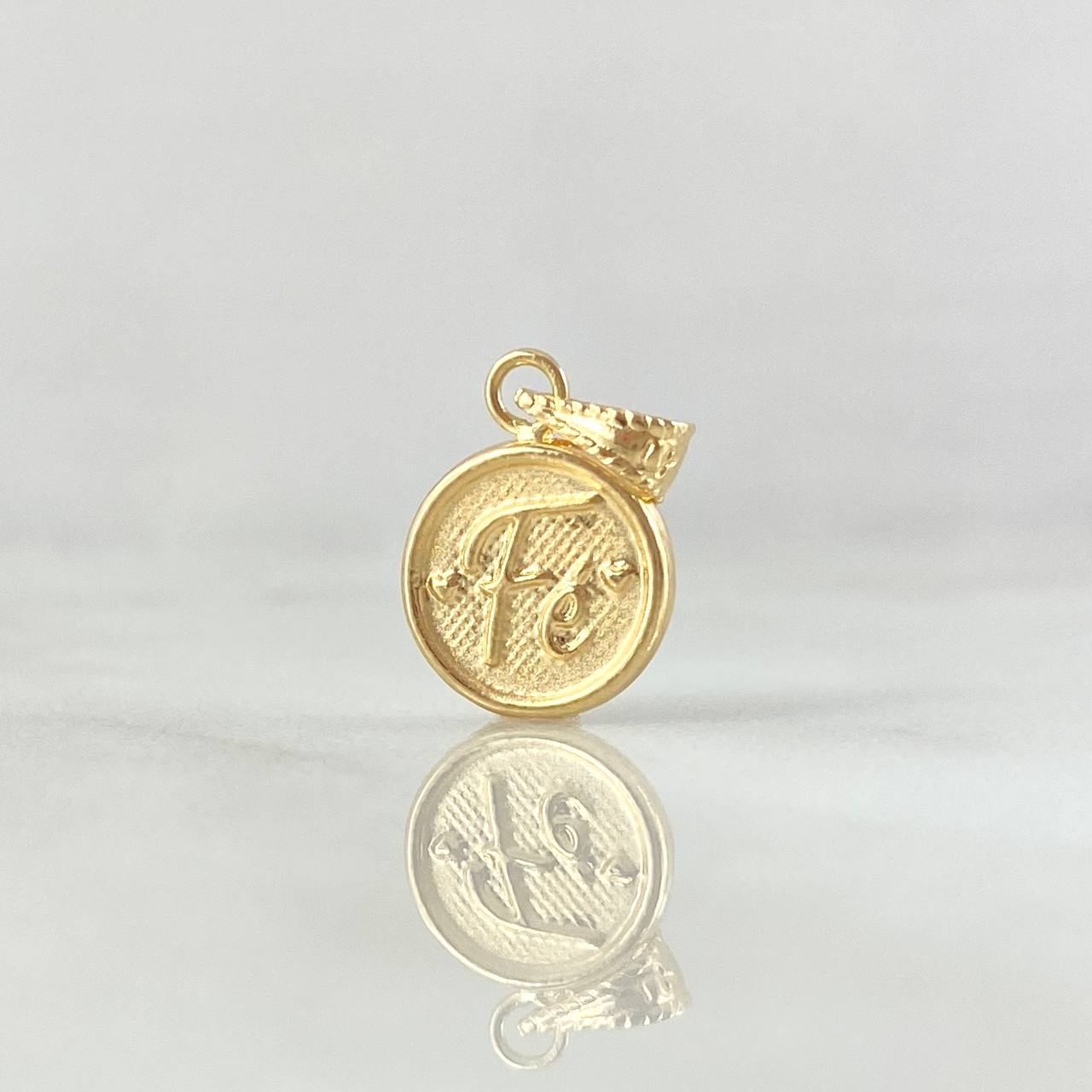 Dije Fe 0.45gr / 1.5cm / Oro 18K