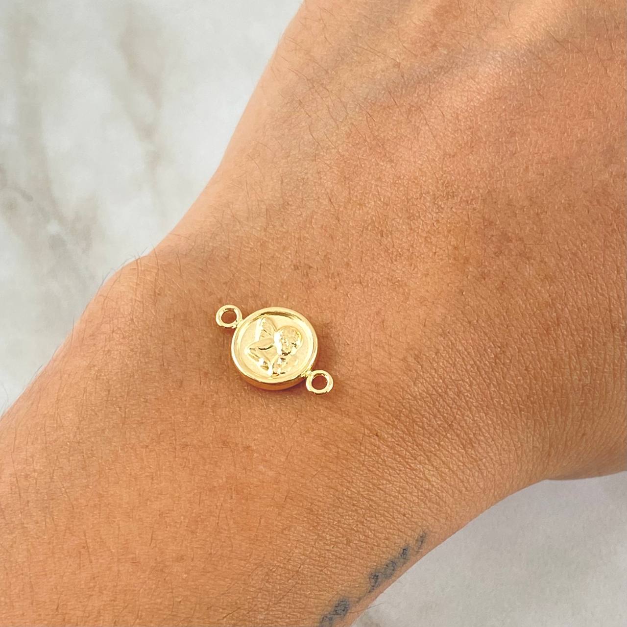 Charm Angel 0.55gr / 0.7in / 18K Gold ©