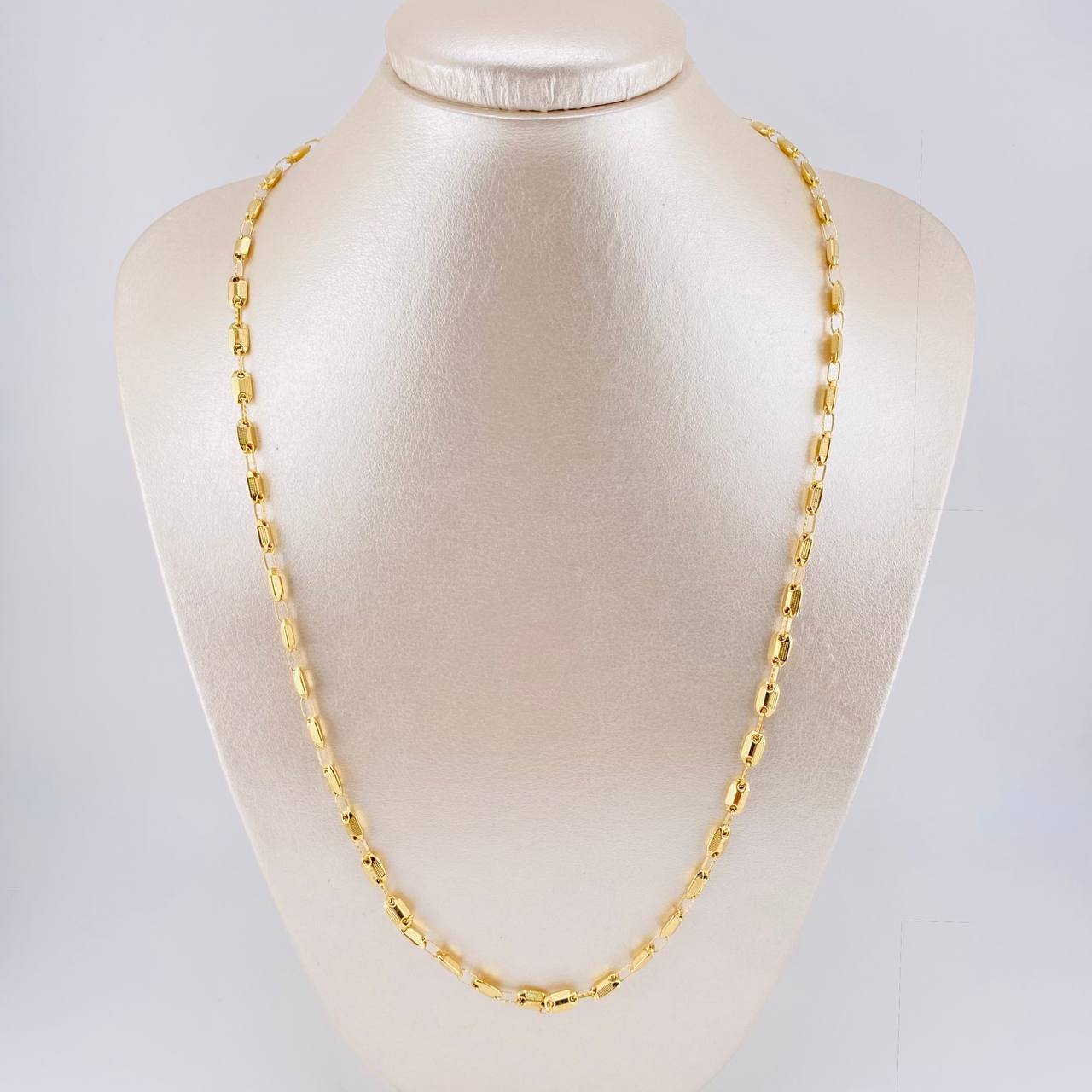 Cadena Rustica Adije 10.35 g / 24 1/4 in / 4.3 mm Oro Amarillo 18K