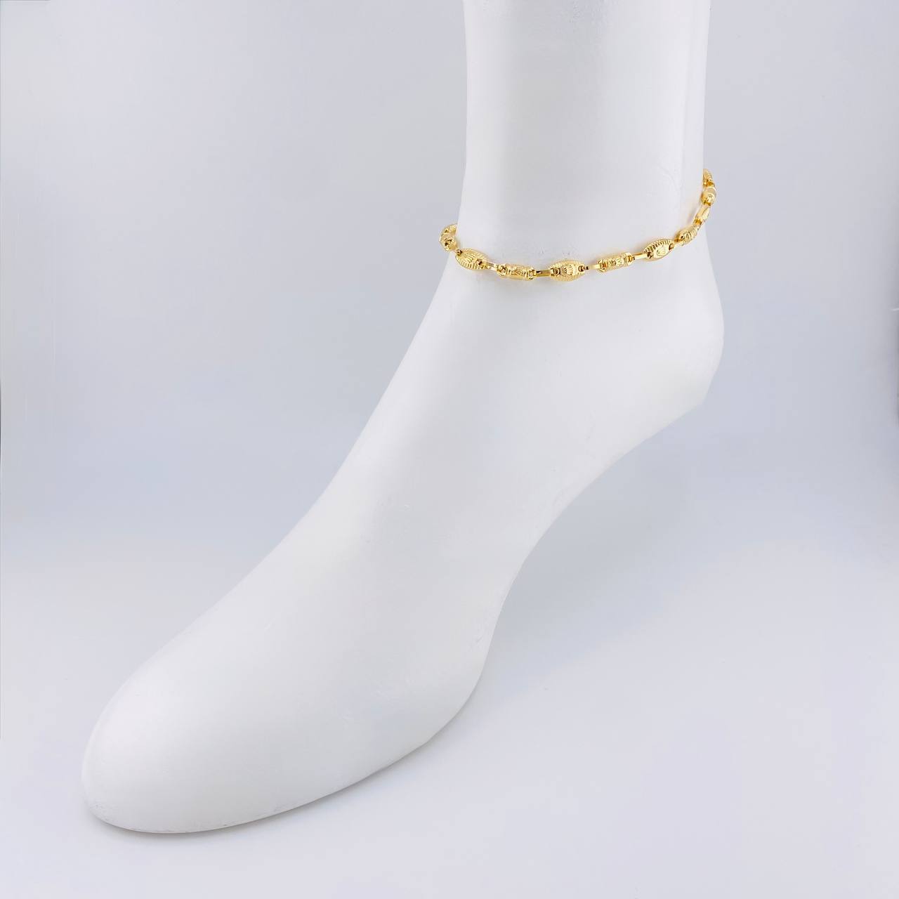 Tobillera Rustica Barril Corona Rayada 5.85 g / 9 3/4 in / 5.5 mm Oro Amarillo 18K