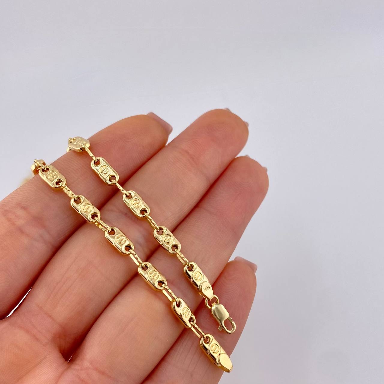Rustic Screw Diamond Cut Chain 9.65 g / 24 1/4 in / 3.9 mm 18K Yellow Gold