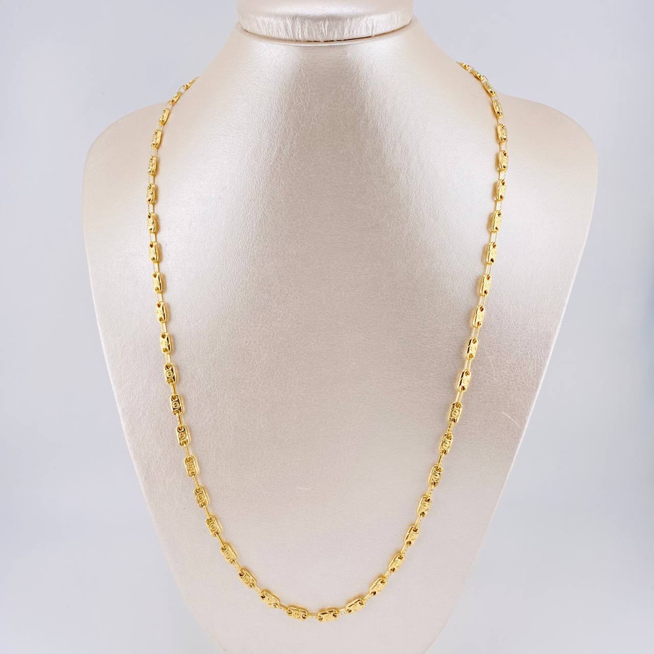 Rustic Screw Diamond Cut Chain 9.65 g / 24 1/4 in / 3.9 mm 18K Yellow Gold
