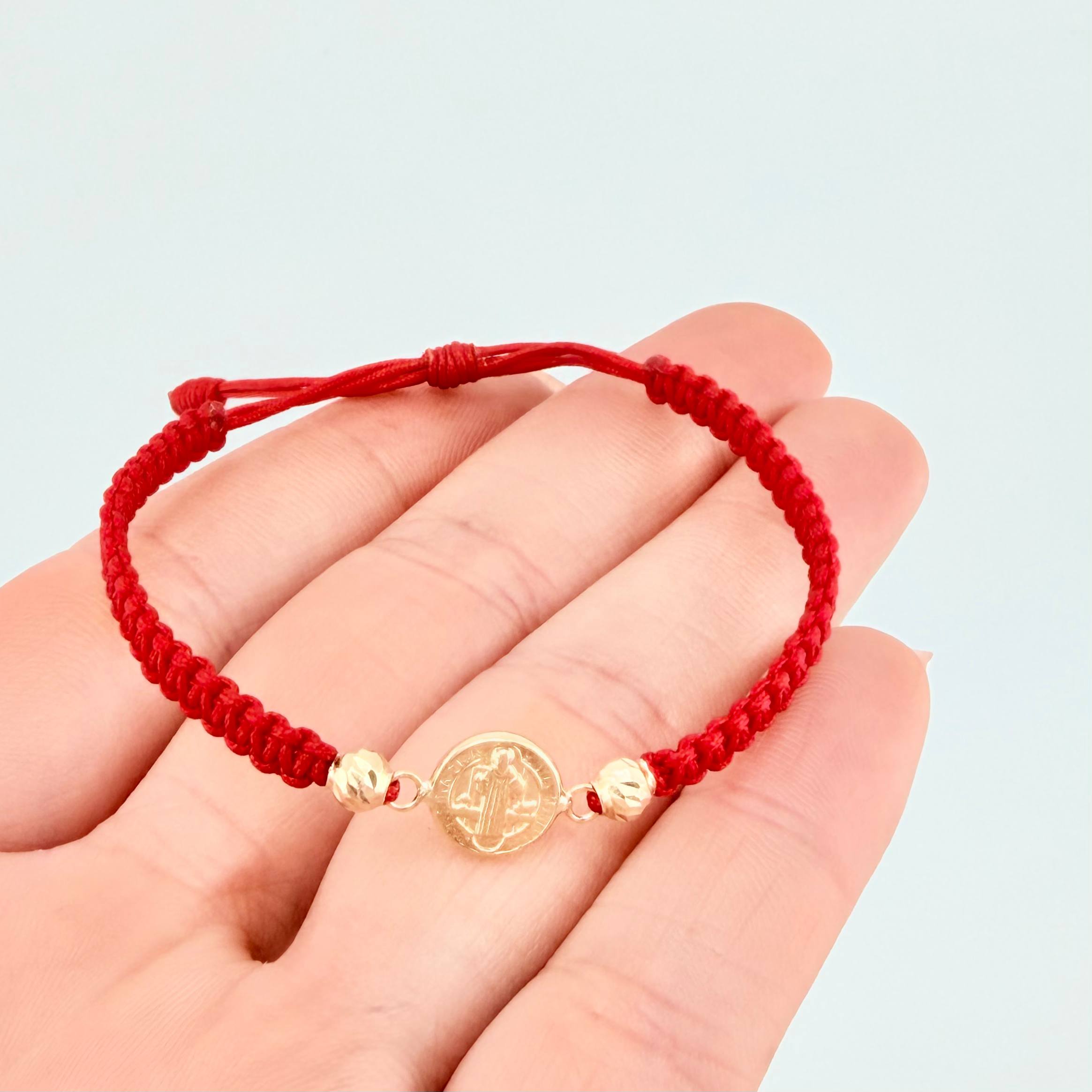 Pulsera Roja San Benito Bolas Diamantadas 2und / Oro Amarillo 18K ©