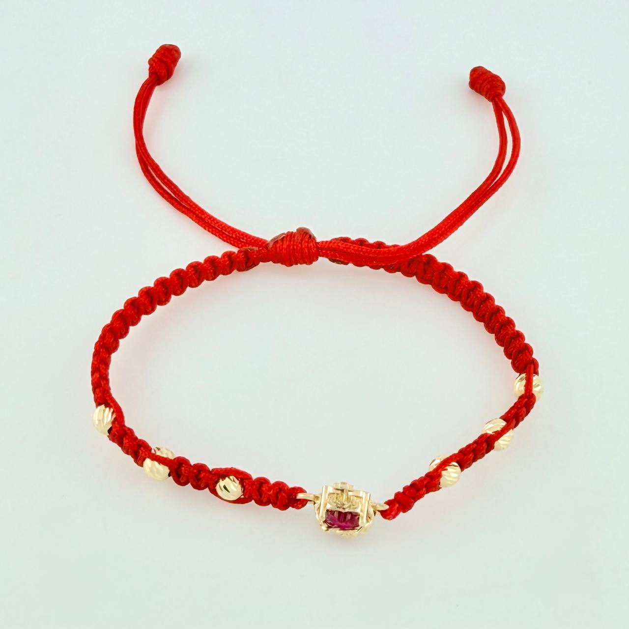 Red Woven Bracelet Sacred Heart Beads Diamond Cut Yellow Gold 18K