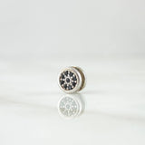 Charm Seal Flower 0.75gr / 6mm White Black Gold White 18K *