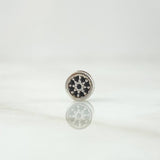 Charm Seal Flower 0.75gr / 6mm White Black Gold White 18K *