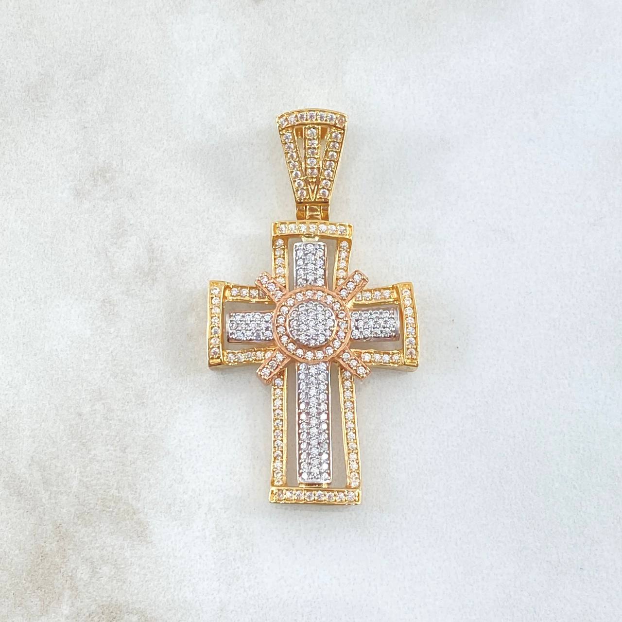 Pendant Sacred Cross Bastion 9.45gr / 4.7cm / White Zirconia Three 18K Golds *