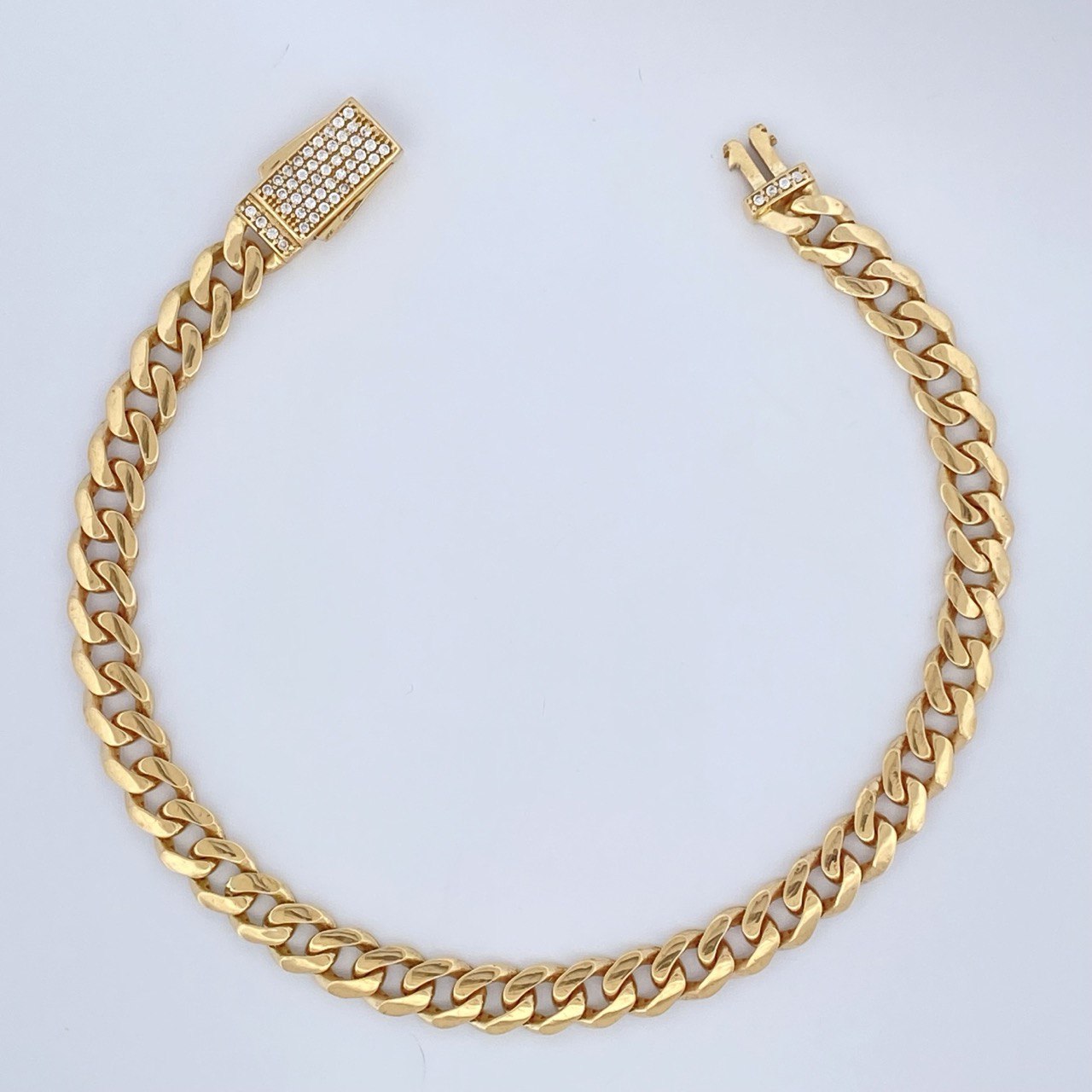 Cuban Bracelet 8.45gr / 8.2in / 18K Gold $