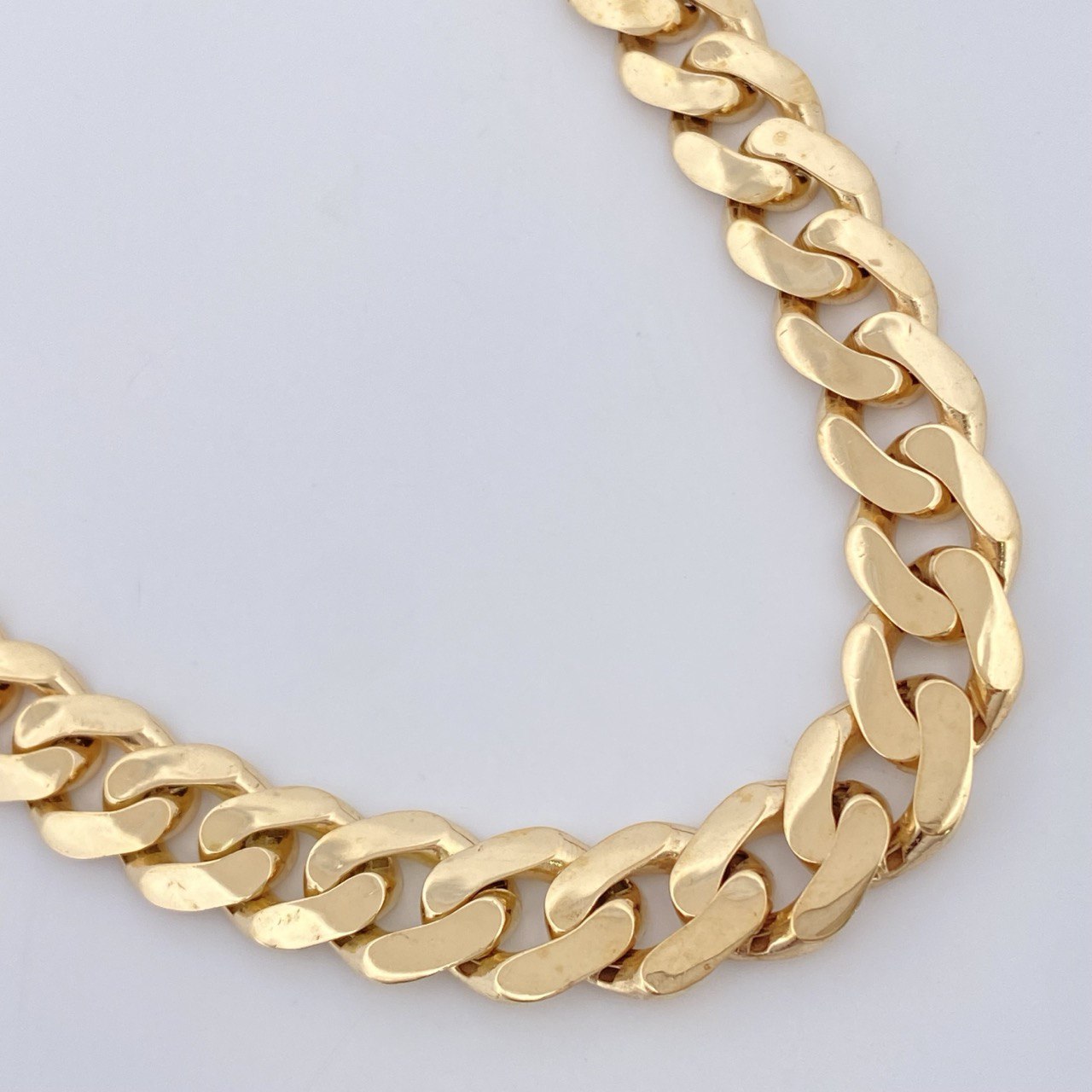 Cuban Links 46.85gr / 24.3in / 18K Gold $