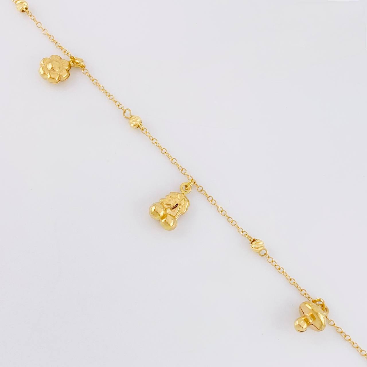 Tobillera Aro Seguido Dije 3.5g / 9 3/4 in / 0.6mm Oro Amarillo 18K