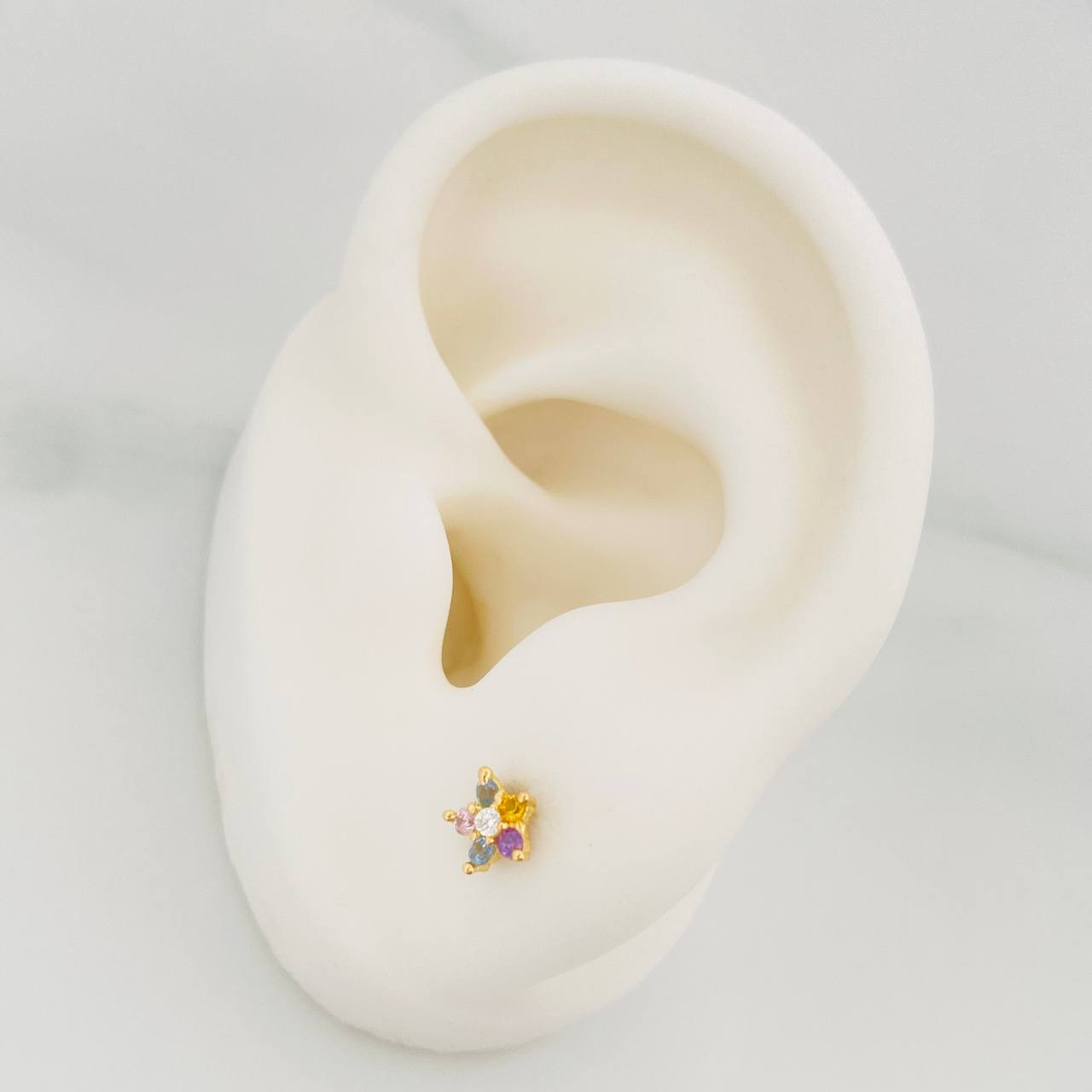 Topos Flor 0.85 g / in / 5.3 mm Oro Amarillo 18K