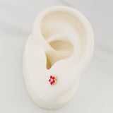 Topos Flor 0.85 g / in / 5.3 mm Oro Amarillo 18K