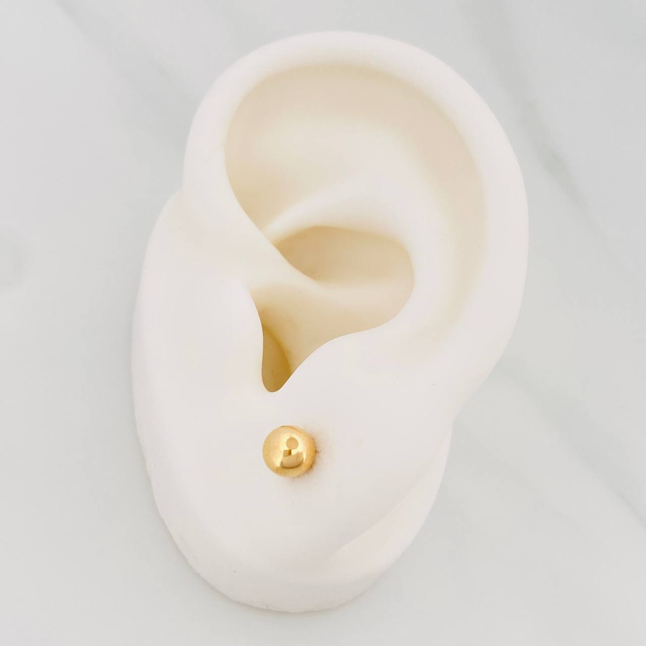Plain Bead Stud Earrings 0.6 g / in / 5 mm Yellow Gold 18K