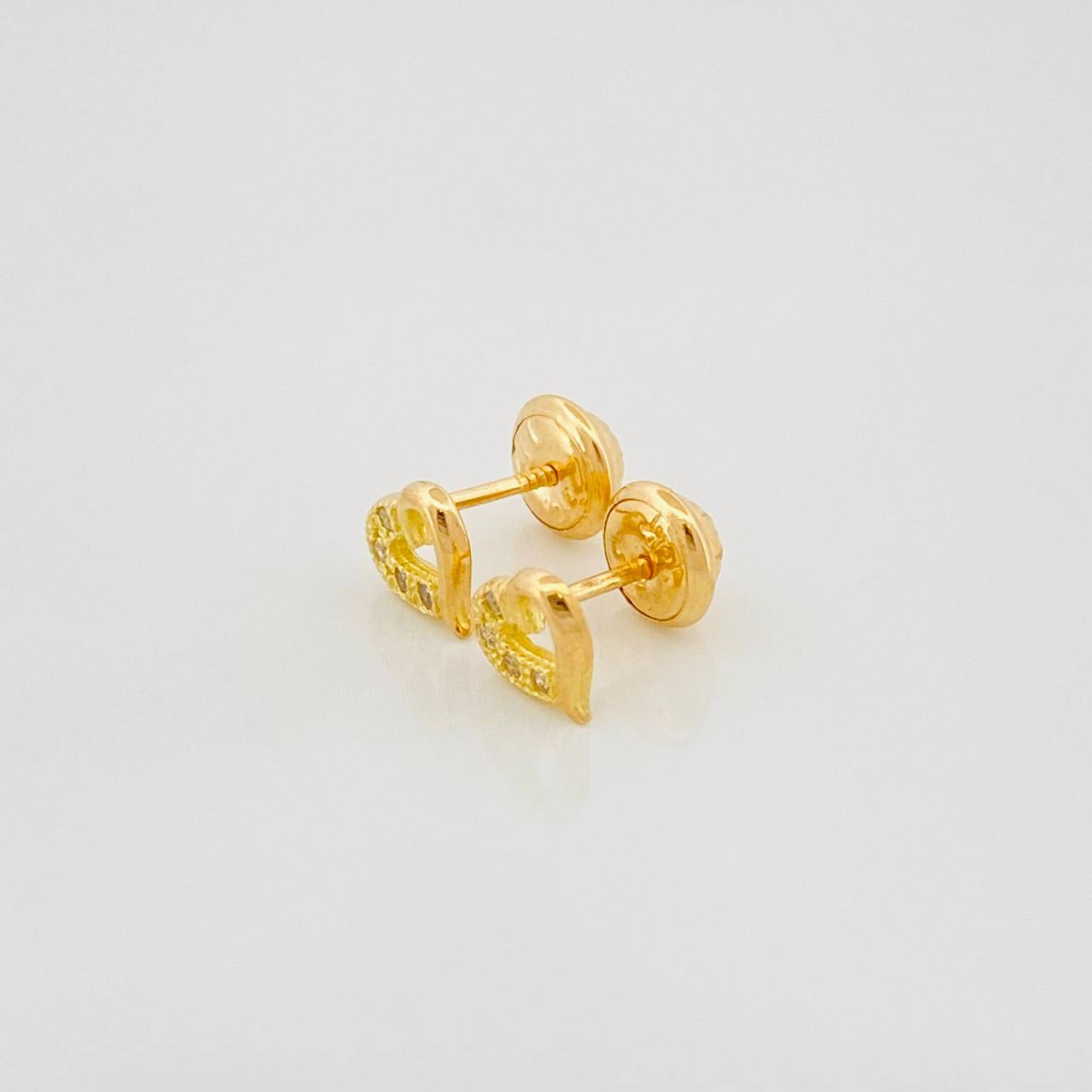 Topos Silueta Corazón 0.85 g / in / 5.8 mm Oro Amarillo 18K