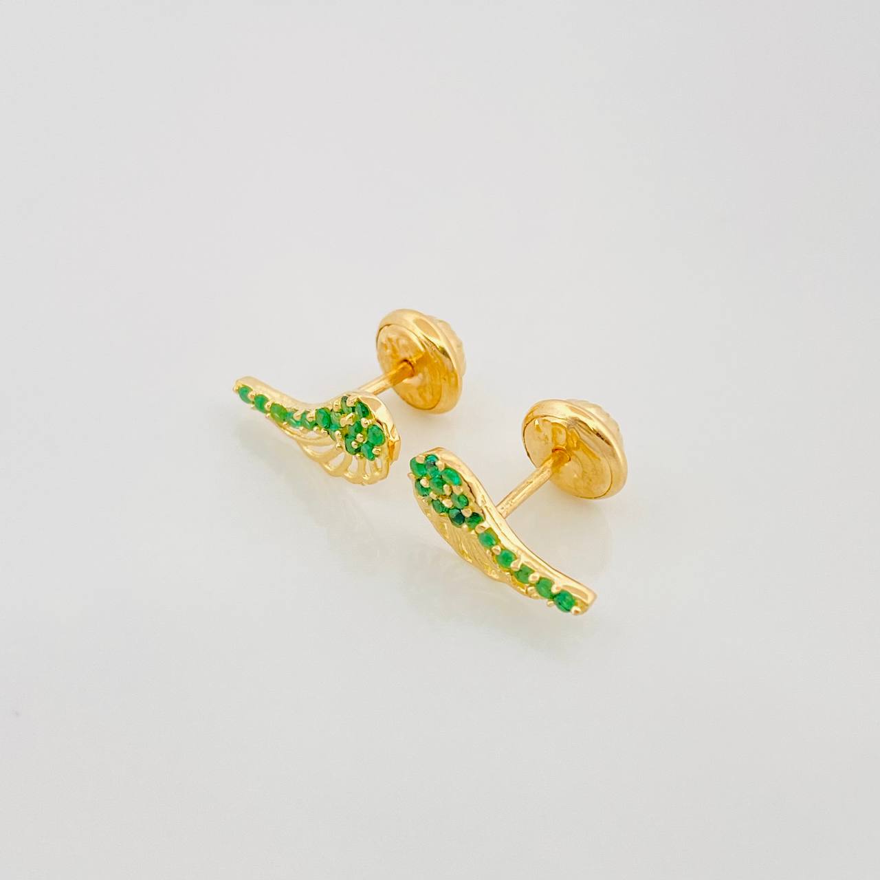 Topos Alas 0.8 g / in / 4.8 mm Oro Amarillo 18K