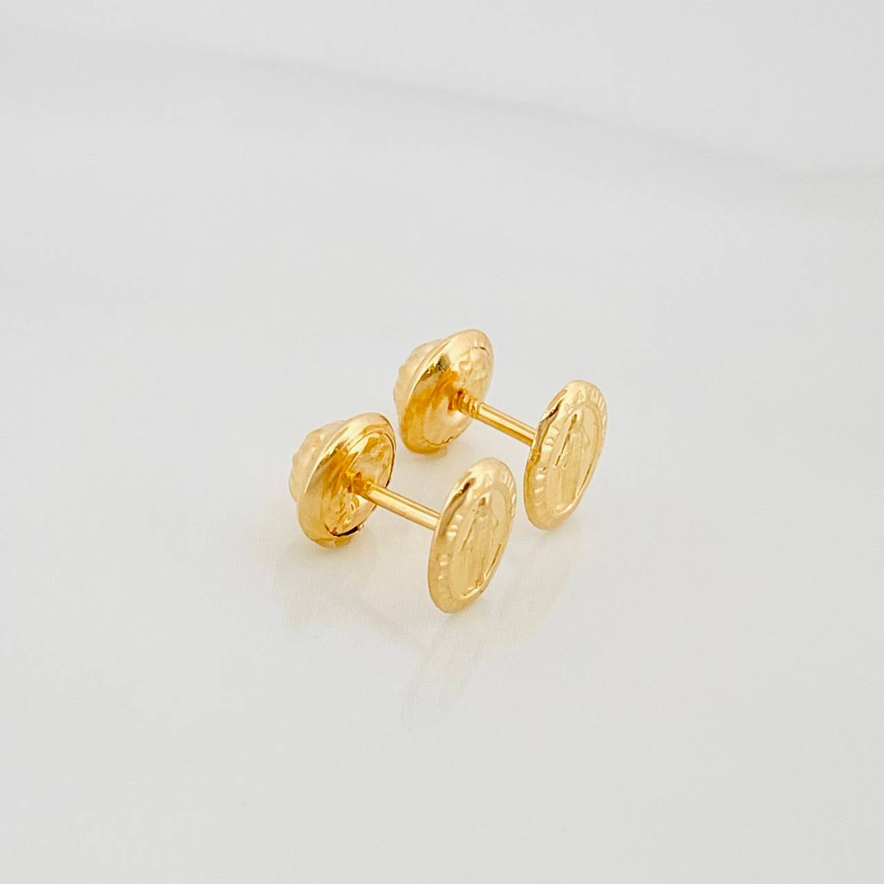 Stud Earrings Miraculous Virgin 0.65 g / in / 5.3 mm Yellow Gold 18K