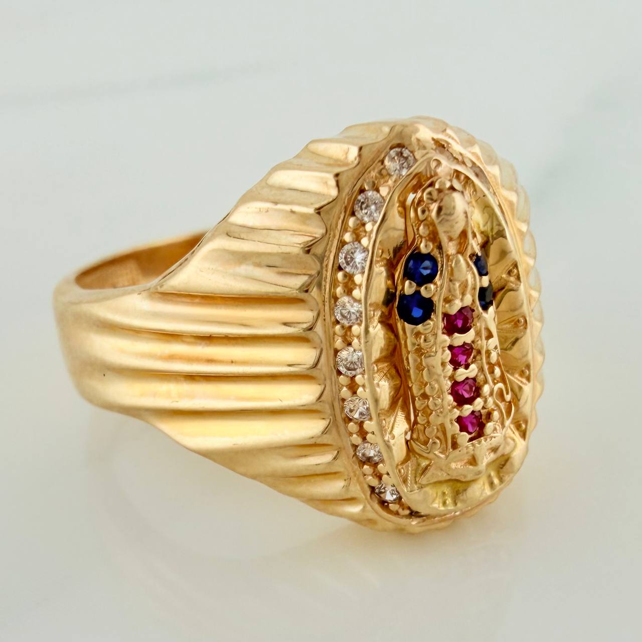 Our Lady of Guadalupe Ring 4.65 g / Size 7 3/4 Yellow Gold 18K