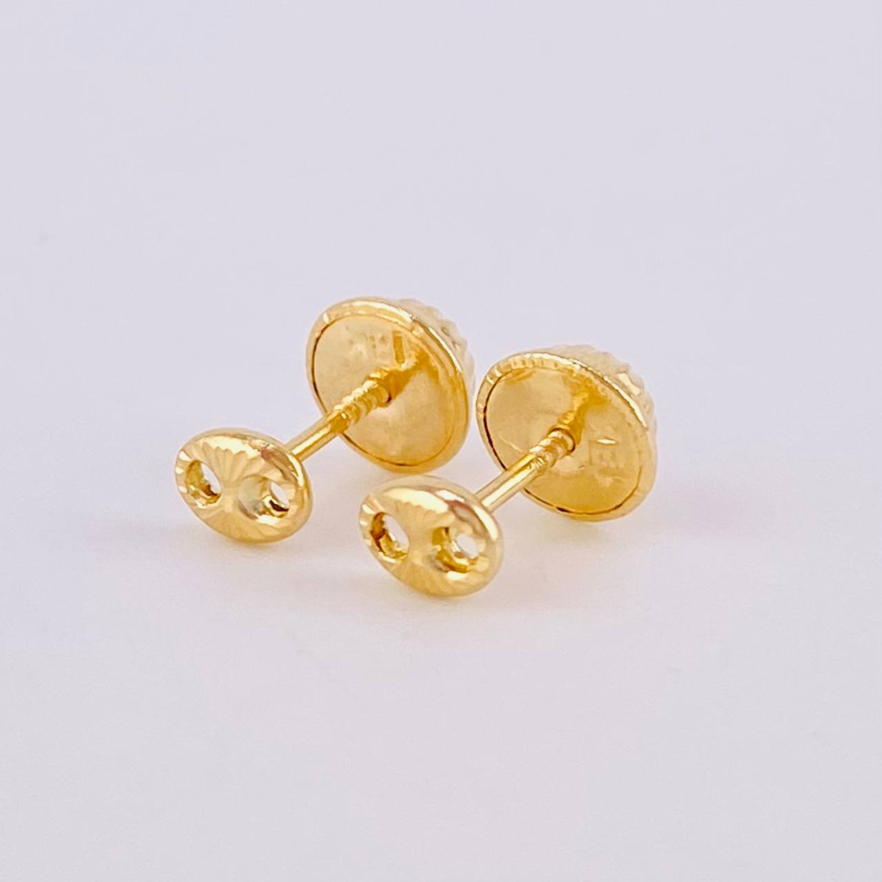 Diamond Cut Stud Earrings 0.6g / in / 4.6mm Yellow Gold 18K