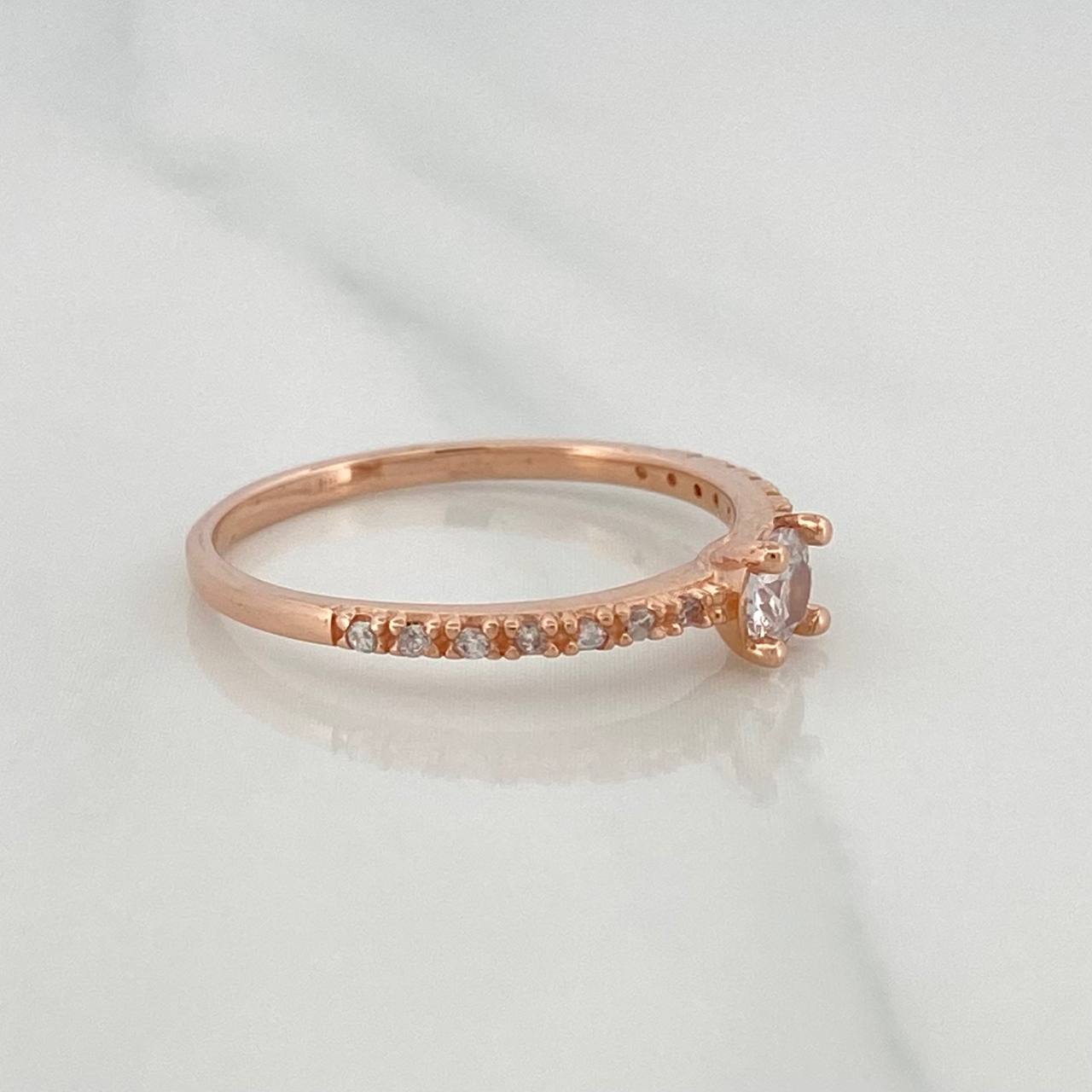 Anillo Solitario Churumbela 1.85gr / T7 1/4 / Oro Rosa 18K &