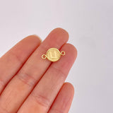 Charm Letter U Framed Border 0.55g / 3/4 in 18K Yellow Gold